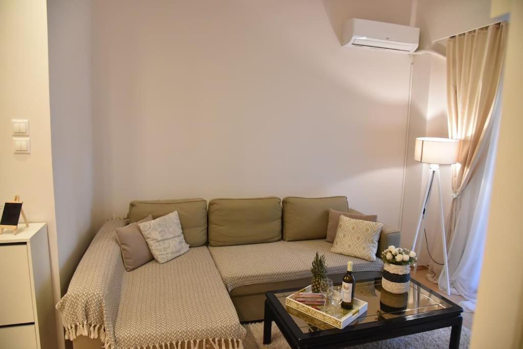 Tiny Treasure Apartment Αθήνα Εξωτερικό φωτογραφία